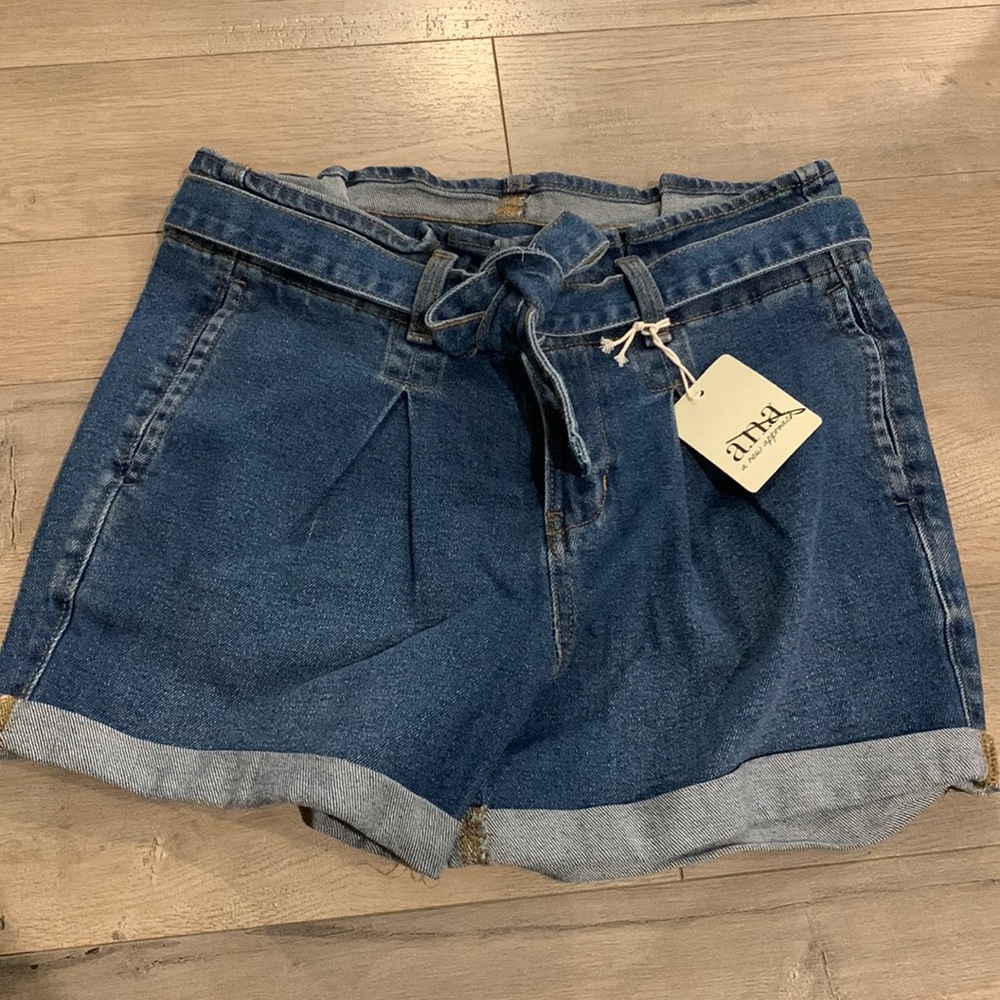 Women’s shorts